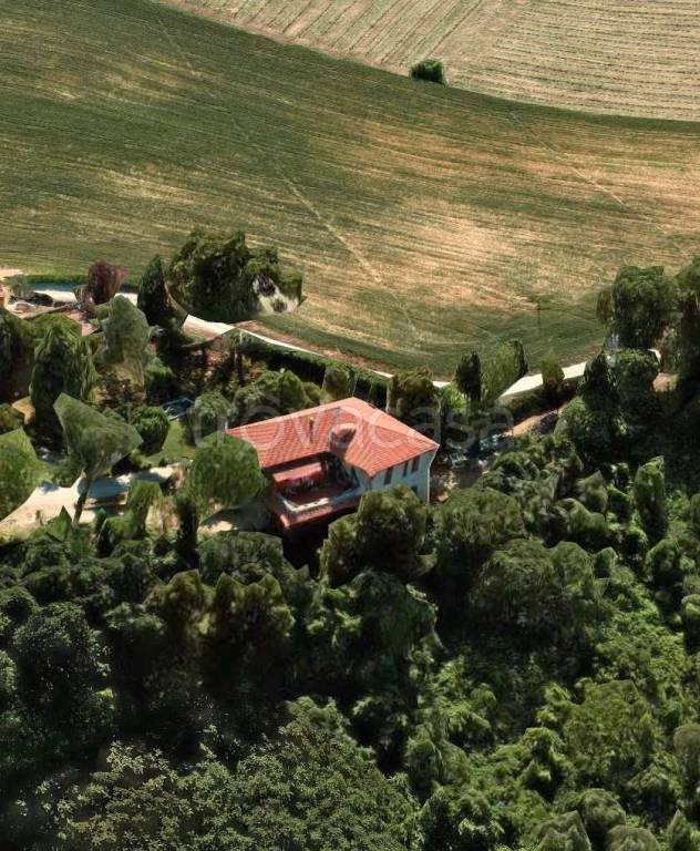 casa indipendente in vendita ad Ancona in zona Montesicuro