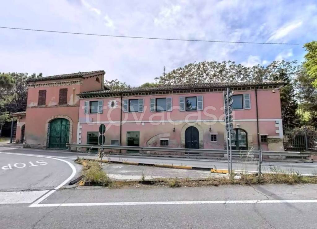 appartamento in vendita ad Ancona in zona Aspio di Ancona
