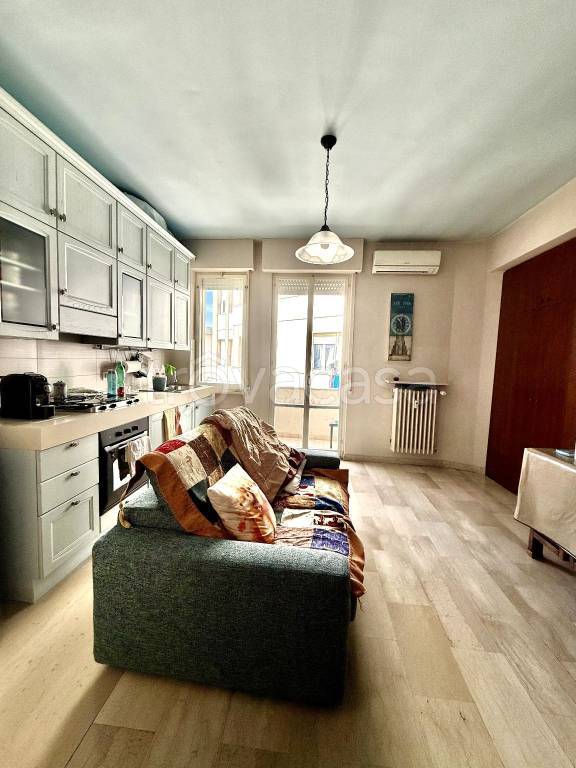 appartamento in vendita ad Ancona in zona Piano San Lazzaro