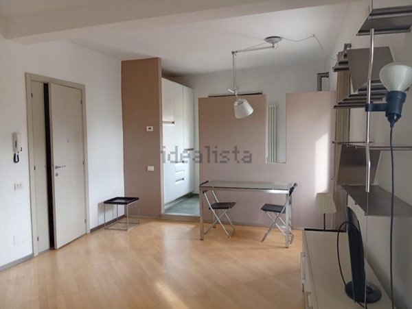 appartamento in vendita ad Ancona in zona Varano