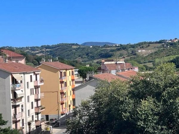 appartamento in vendita ad Ancona in zona Piano San Lazzaro