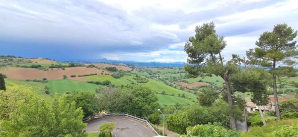 appartamento in vendita ad Ancona in zona Gallignano