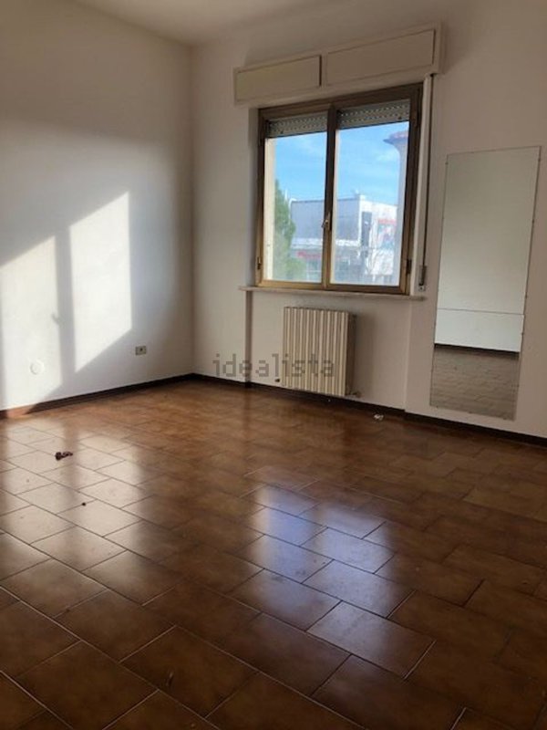 ufficio in vendita ad Ancona in zona Piano San Lazzaro