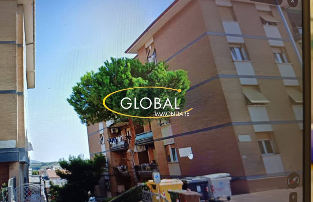 appartamento in vendita ad Ancona in zona Montirozzo