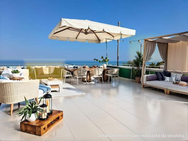 appartamento in vendita ad Ancona in zona Adriatico