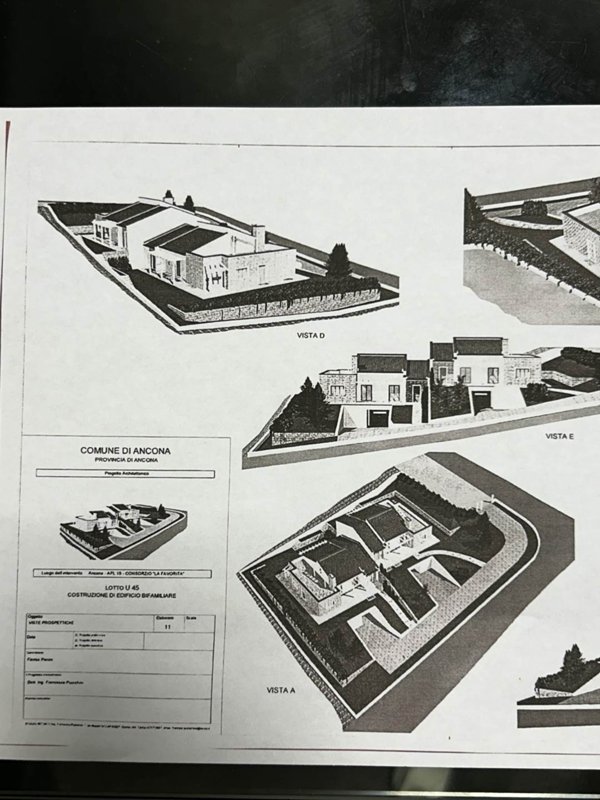 terreno edificabile in vendita ad Ancona in zona Candia