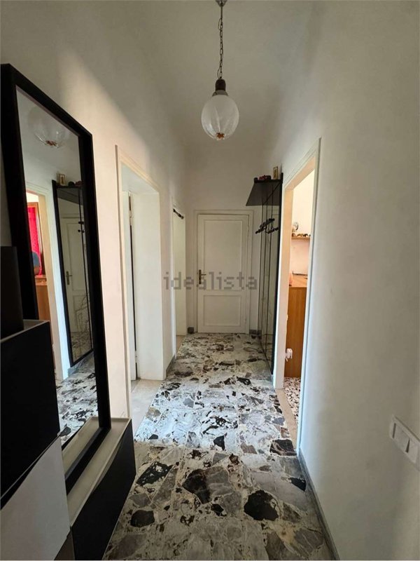 appartamento in vendita ad Ancona in zona Scrima