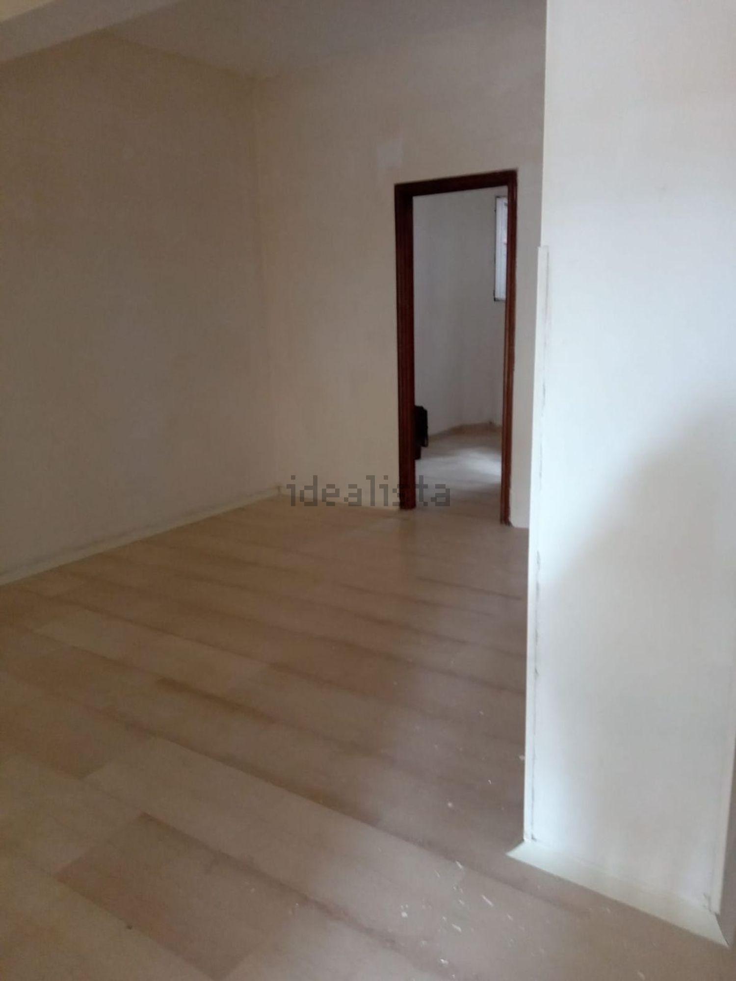 negozio in vendita ad Ancona in zona Vallemiano