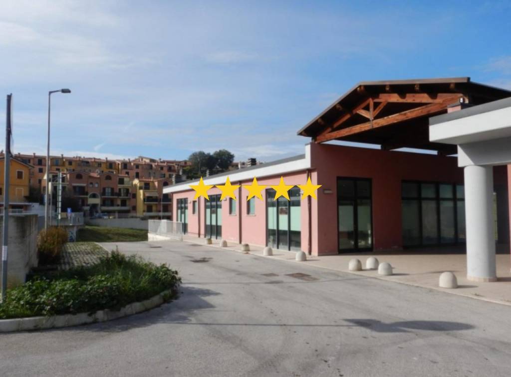 appartamento in vendita ad Ancona in zona Piano San Lazzaro