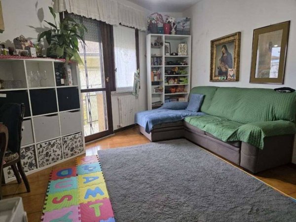 appartamento in vendita ad Ancona in zona Adriatico