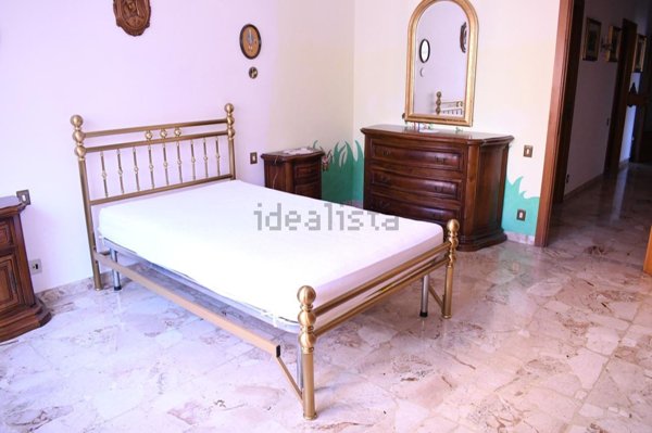 appartamento in vendita ad Ancona in zona Montirozzo