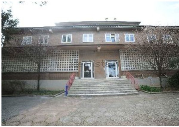 capannone in vendita ad Ancona in zona Piano San Lazzaro