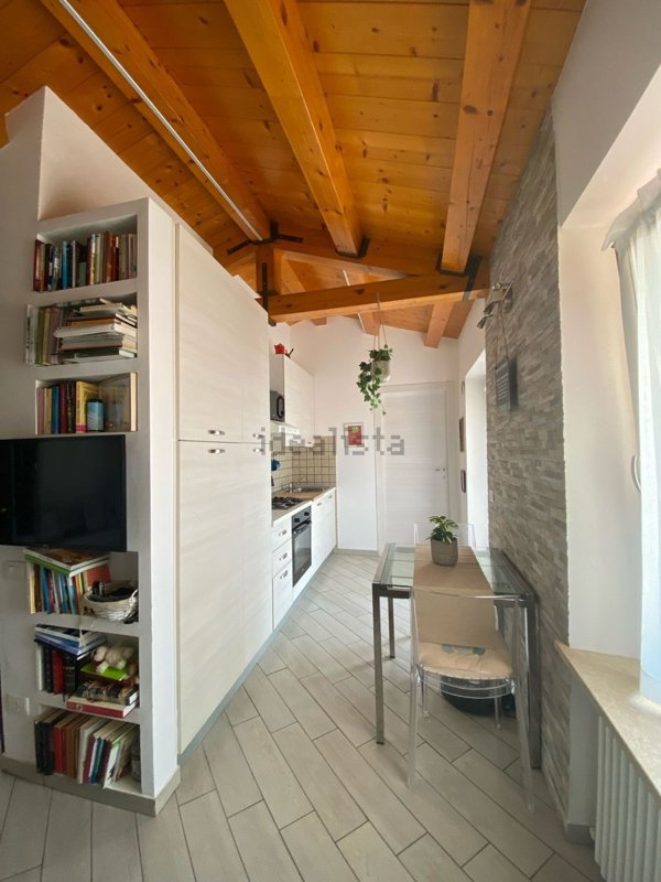 appartamento in vendita ad Ancona in zona Gallignano