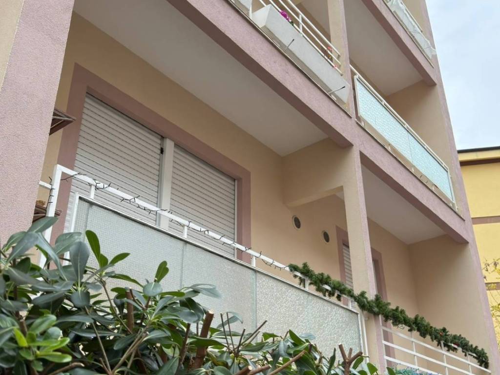 appartamento in vendita ad Ancona in zona Piano San Lazzaro