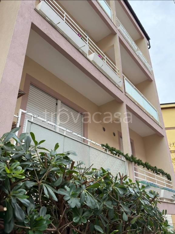 appartamento in vendita ad Ancona in zona Piano San Lazzaro