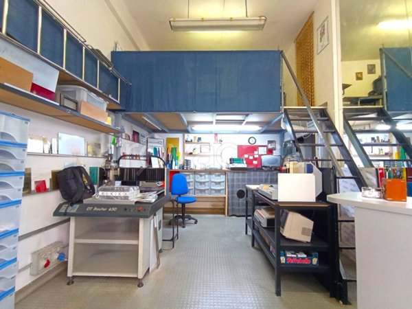 negozio in vendita ad Ancona in zona Centro Storico