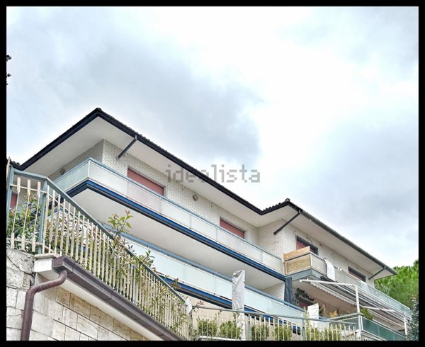 appartamento in vendita ad Ancona in zona Montemarino