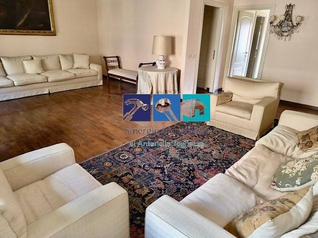 appartamento in vendita ad Ancona in zona Centro Storico