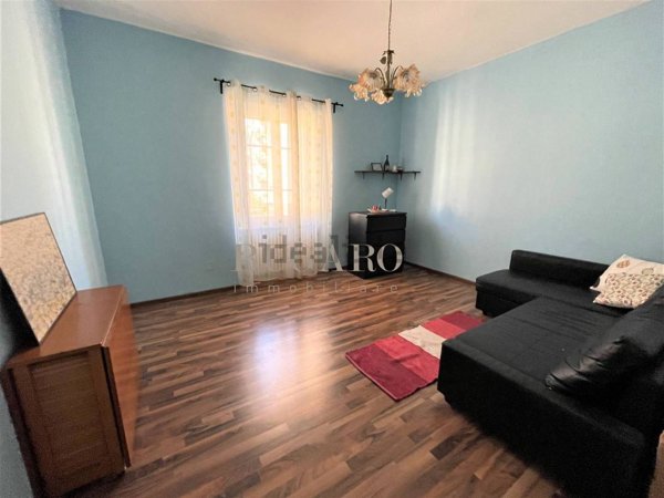 appartamento in vendita ad Ancona in zona Scrima