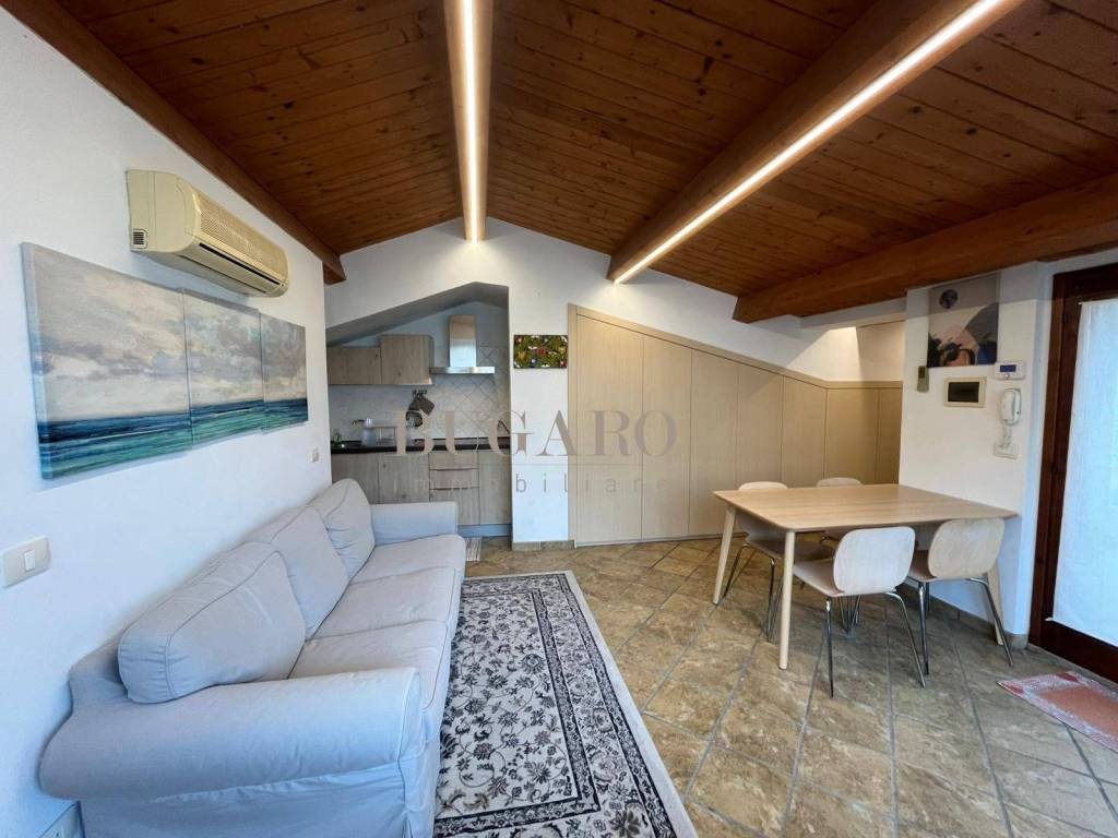 appartamento in vendita ad Ancona in zona Centro Storico