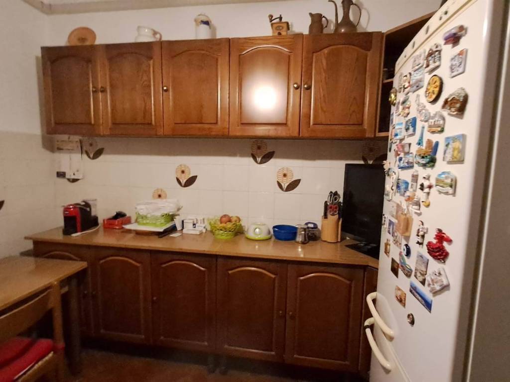 appartamento in vendita ad Ancona in zona Vallemiano