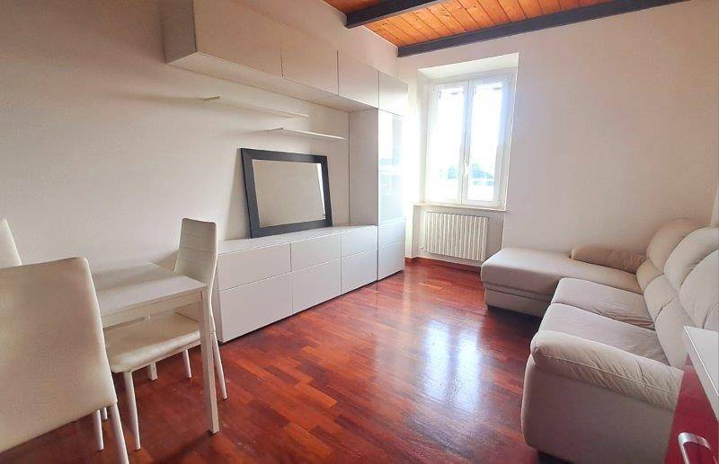 appartamento in vendita ad Ancona in zona Varano