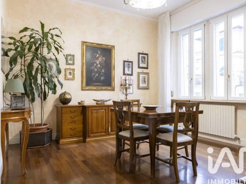 appartamento in vendita ad Ancona in zona Adriatico