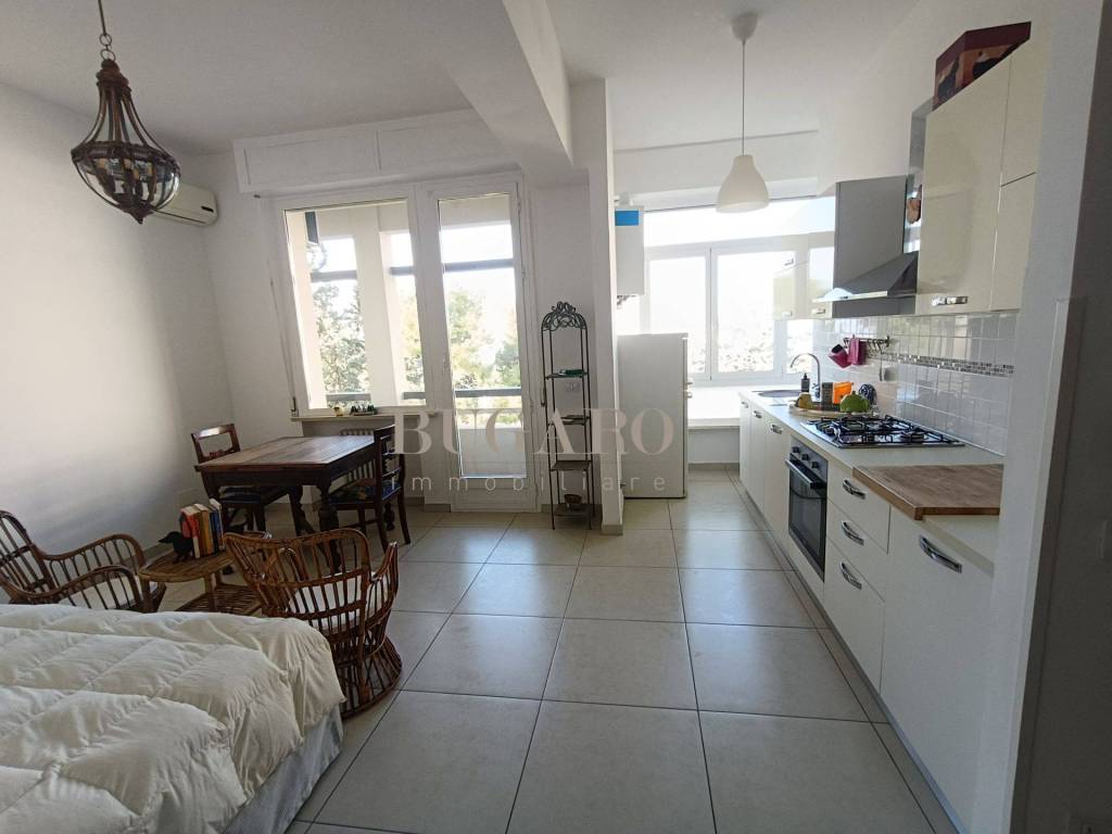 appartamento in vendita ad Ancona in zona Piano San Lazzaro