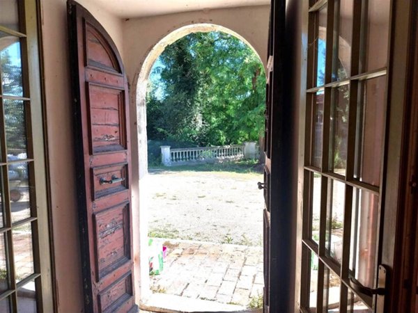 casa indipendente in vendita ad Ancona in zona Aspio di Ancona