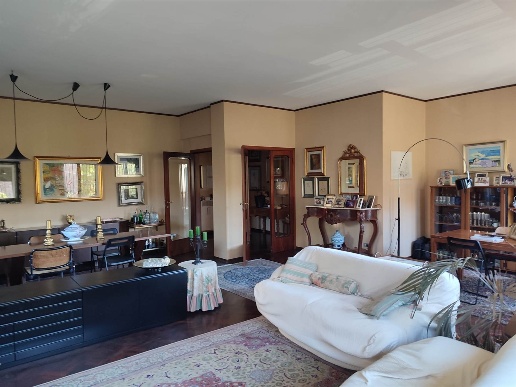 appartamento in vendita ad Ancona in zona Adriatico