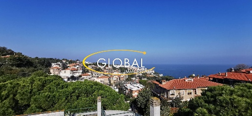 appartamento in vendita ad Ancona in zona Pietra La Croce