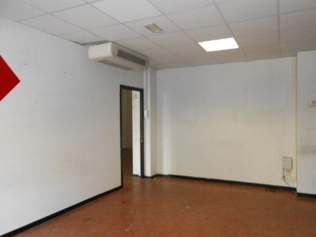 negozio in vendita ad Ancona in zona Palombare