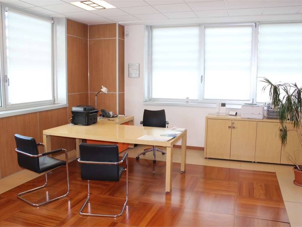 quadrivano in vendita ad Ancona in zona Baraccola