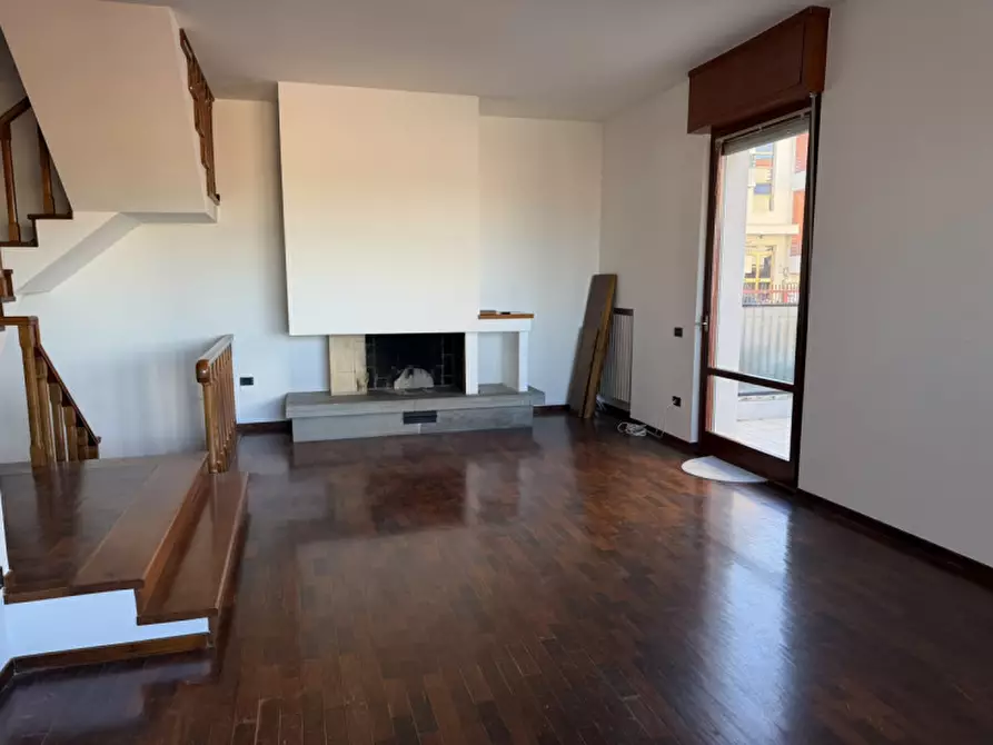 casa indipendente in vendita ad Ancona in zona Piano San Lazzaro