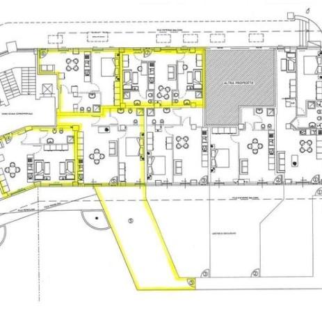 appartamento in vendita ad Ancona in zona Varano