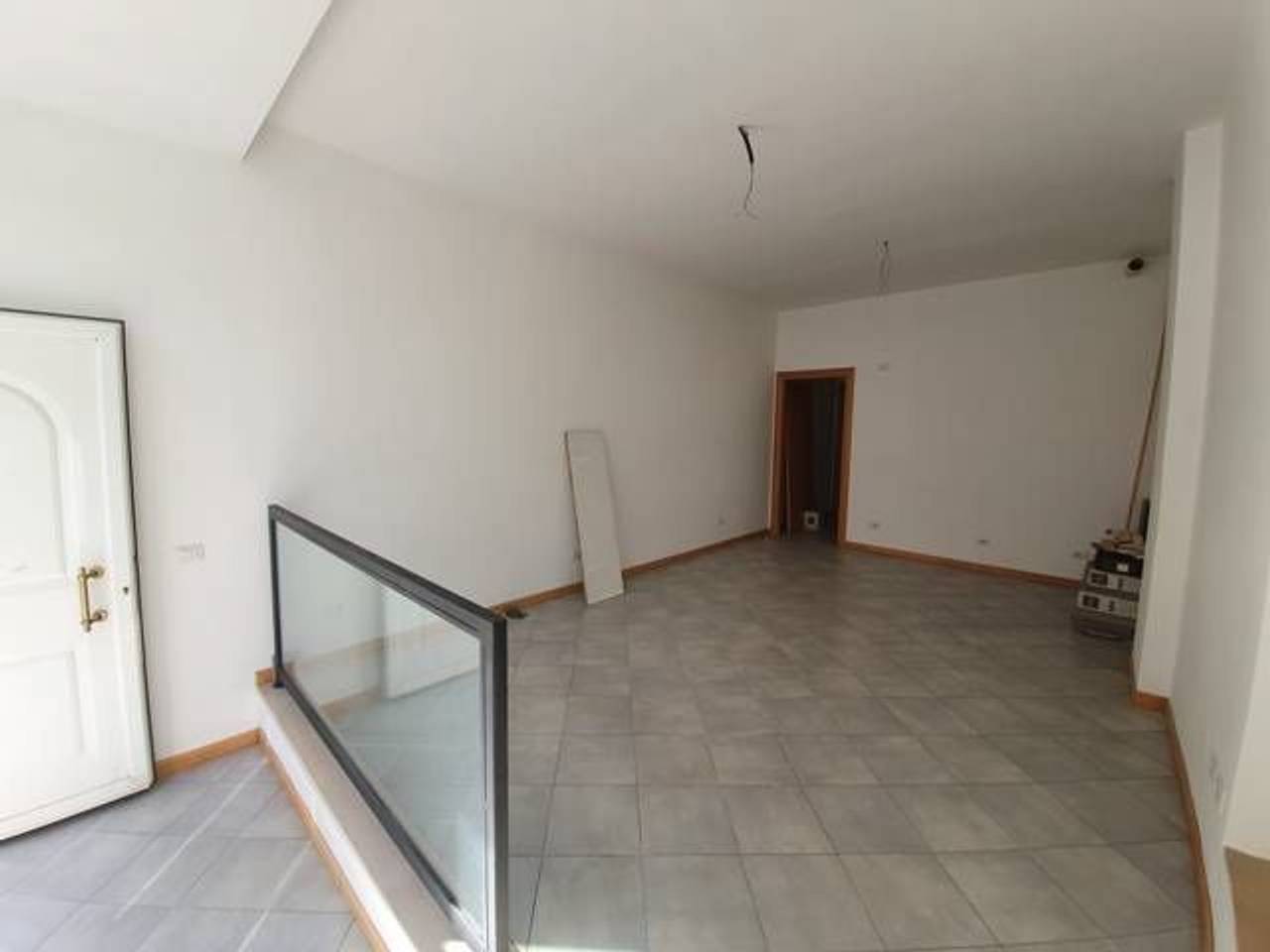 appartamento in vendita ad Ancona in zona Vallemiano