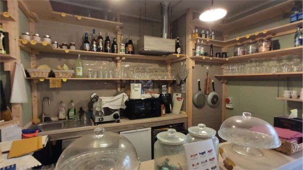 negozio in vendita ad Ancona in zona Centro Storico