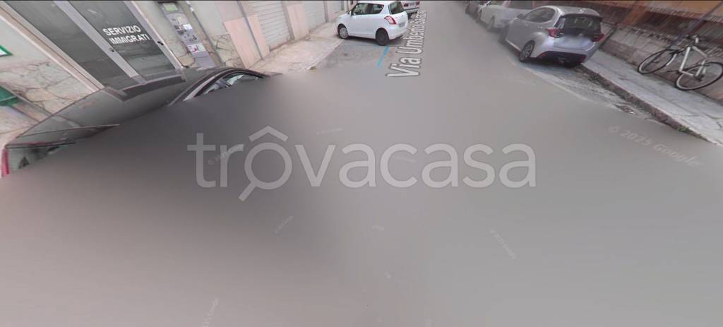 locale commerciale in vendita ad Ancona in zona Piano San Lazzaro