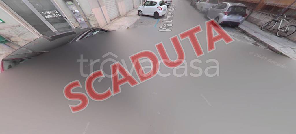 locale commerciale in vendita ad Ancona in zona Piano San Lazzaro