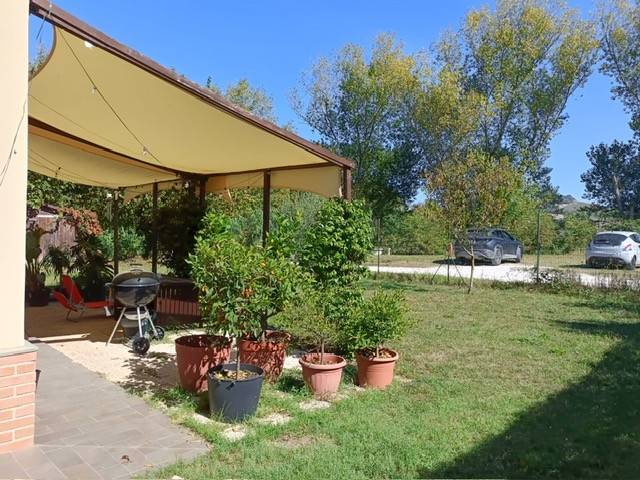 appartamento in vendita ad Ancona in zona Aspio di Ancona