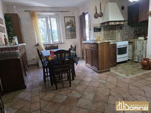 appartamento in vendita ad Ancona in zona Collemarino