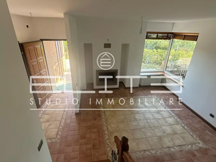 casa indipendente in vendita ad Ancona