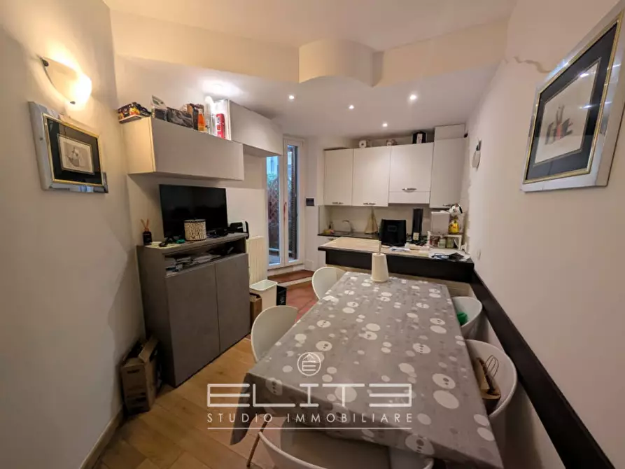 appartamento in vendita ad Ancona in zona Adriatico