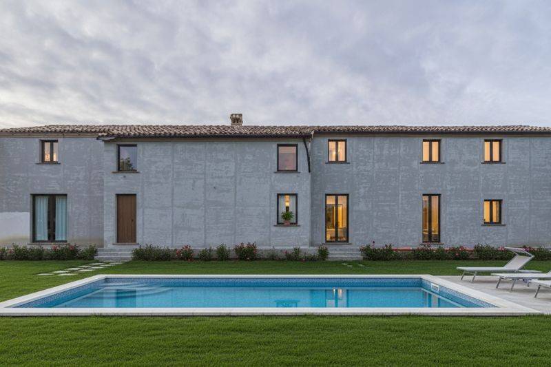 casa indipendente in vendita ad Ancona