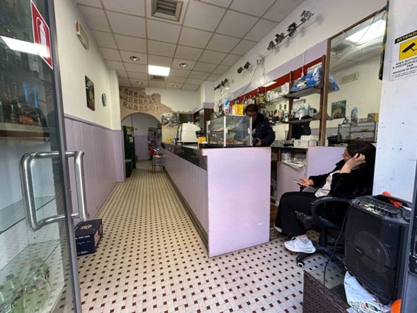 negozio in vendita ad Ancona in zona Centro Storico