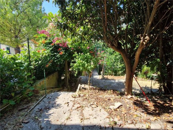 appartamento in vendita ad Ancona in zona Centro Storico