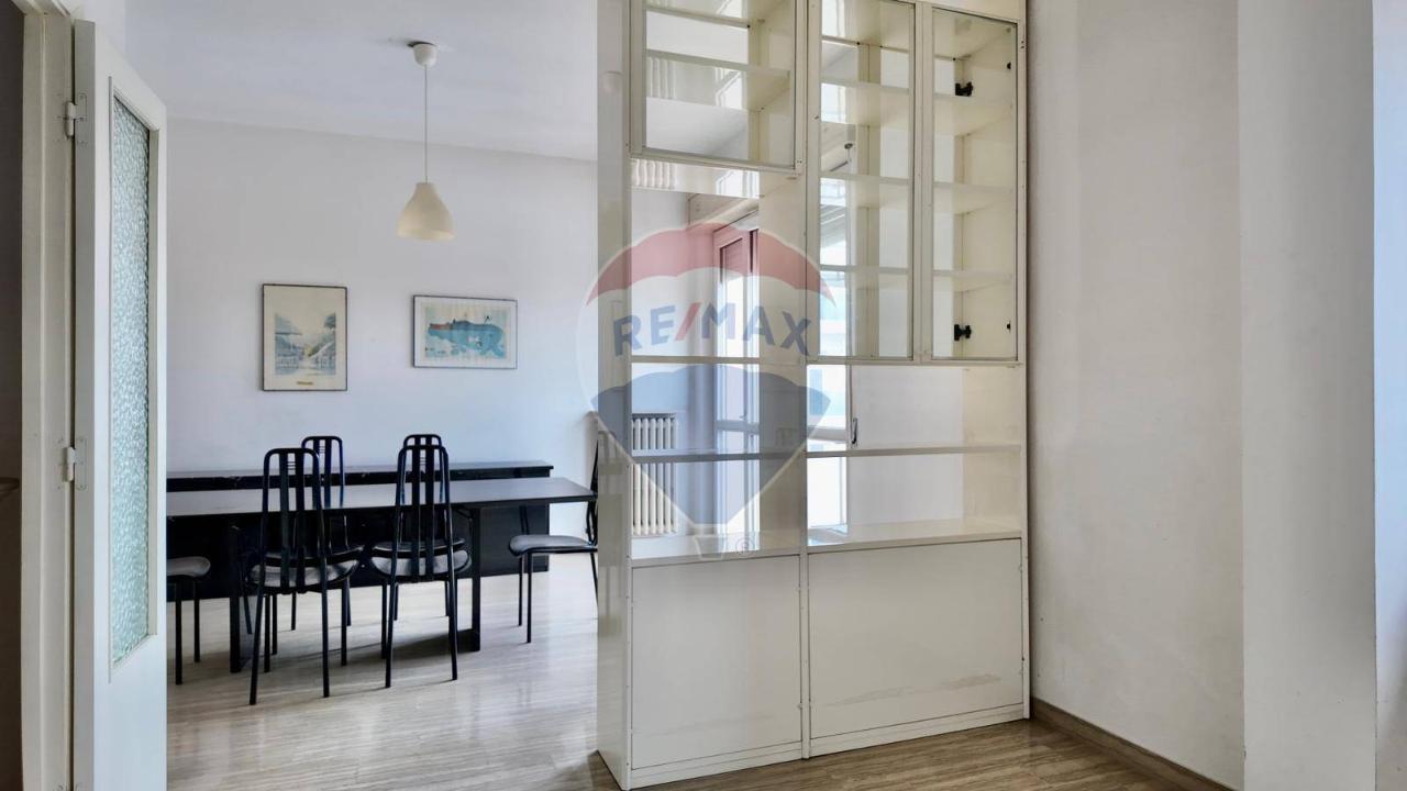 appartamento in vendita ad Ancona in zona Vallemiano