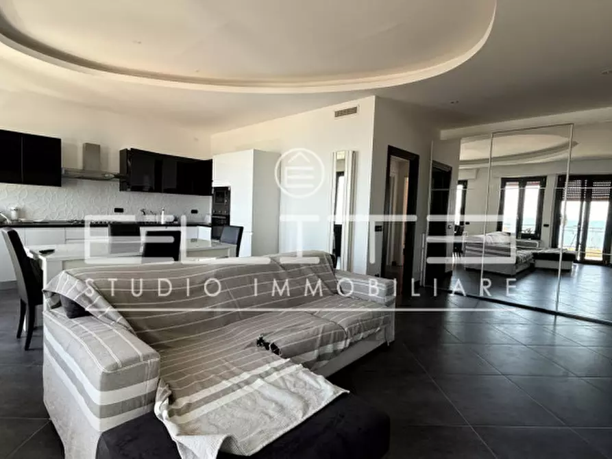 appartamento in vendita ad Ancona in zona Piano San Lazzaro