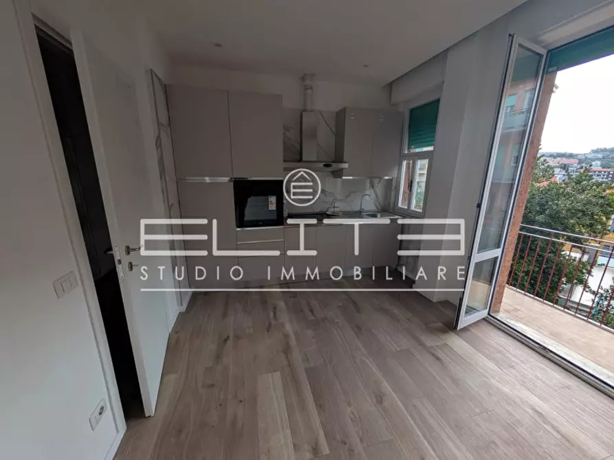 appartamento in vendita ad Ancona in zona Piano San Lazzaro