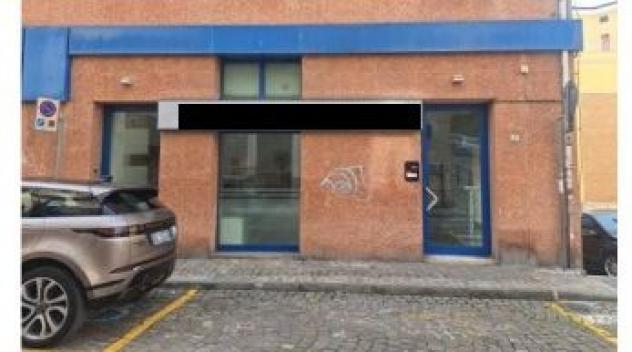 ufficio in vendita ad Ancona in zona Centro Storico